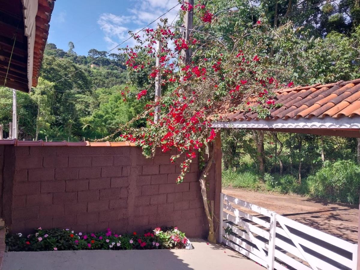 Pousada Beija Flor อิสเตรมา ภายนอก รูปภาพ